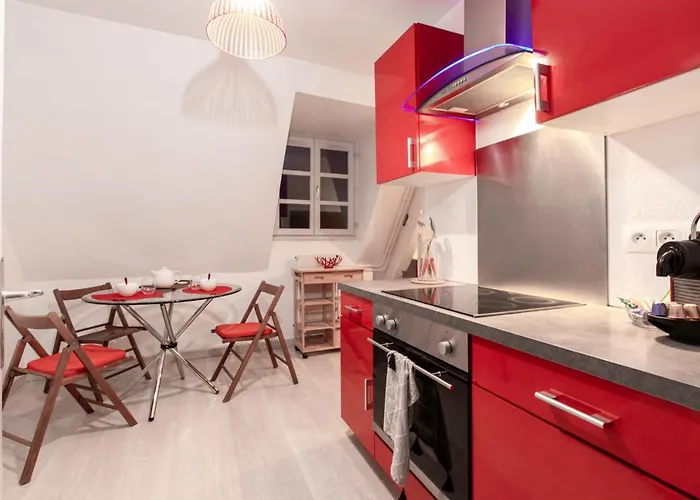 La Loge By \
