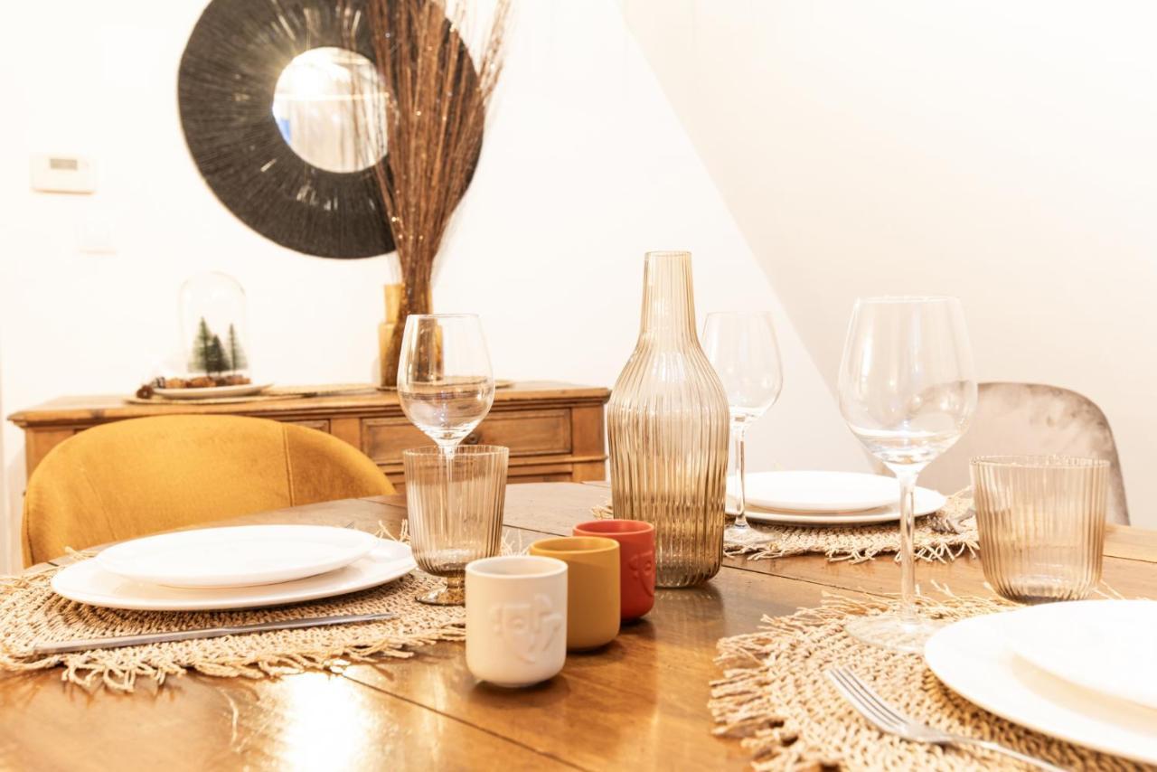 La Loge By 